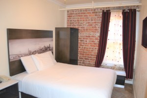 Inn on Folsom - Perfect Queen Bed for Two